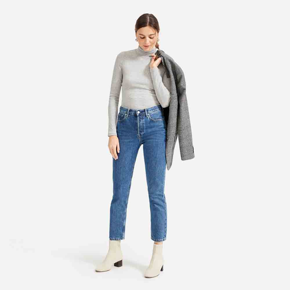 women-turtleneck-a2